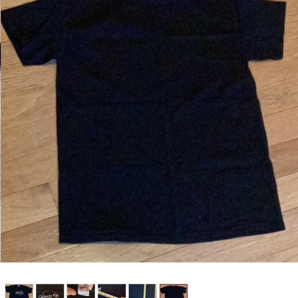 Classic black men's tee by Gildan.  Graphics on front only"powered by plants". - Picture 2 of 7